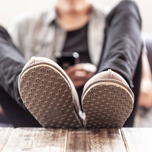 Saueskinnstøfler Axelda Turku - Stone