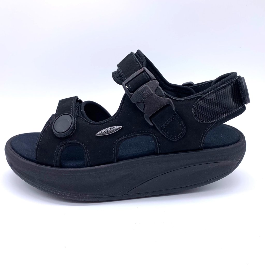 MBT Kisumu Classic Sandal for kvinner - svart